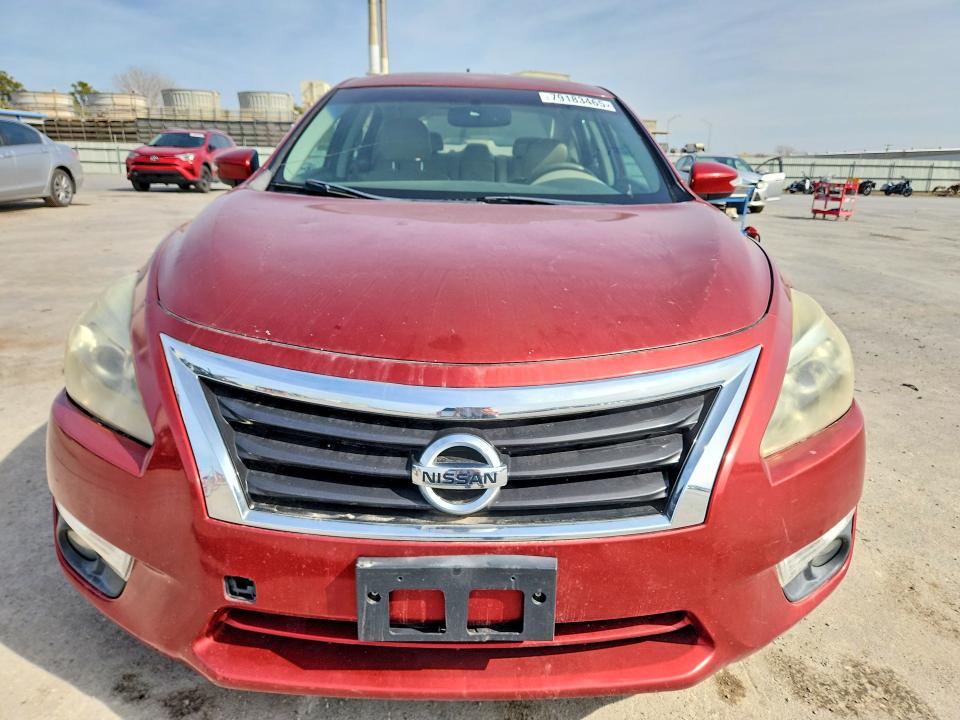 2015 Nissan Altima მანქანა იყიდება აუქციონზე, vin: 1N4AL3AP2FC143764, აუქციონის ნომერი: 79183465