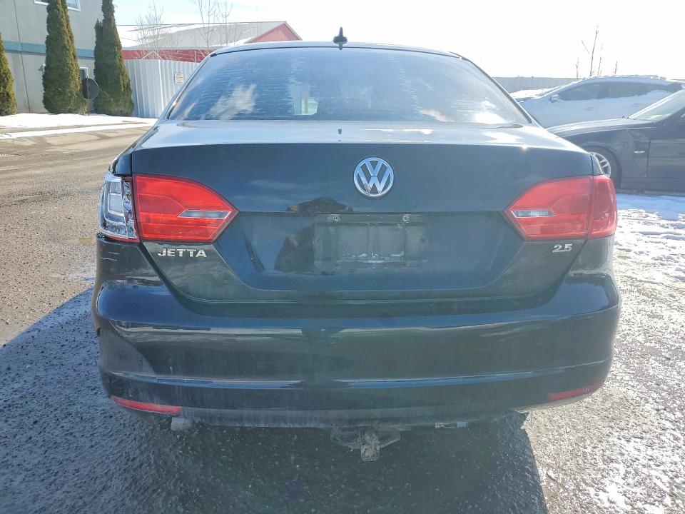 78445215 :رقم المزاد ، 3VWGX7AJ7DM243833 vin ، 2013 Volkswagen Jetta مزاد بيع