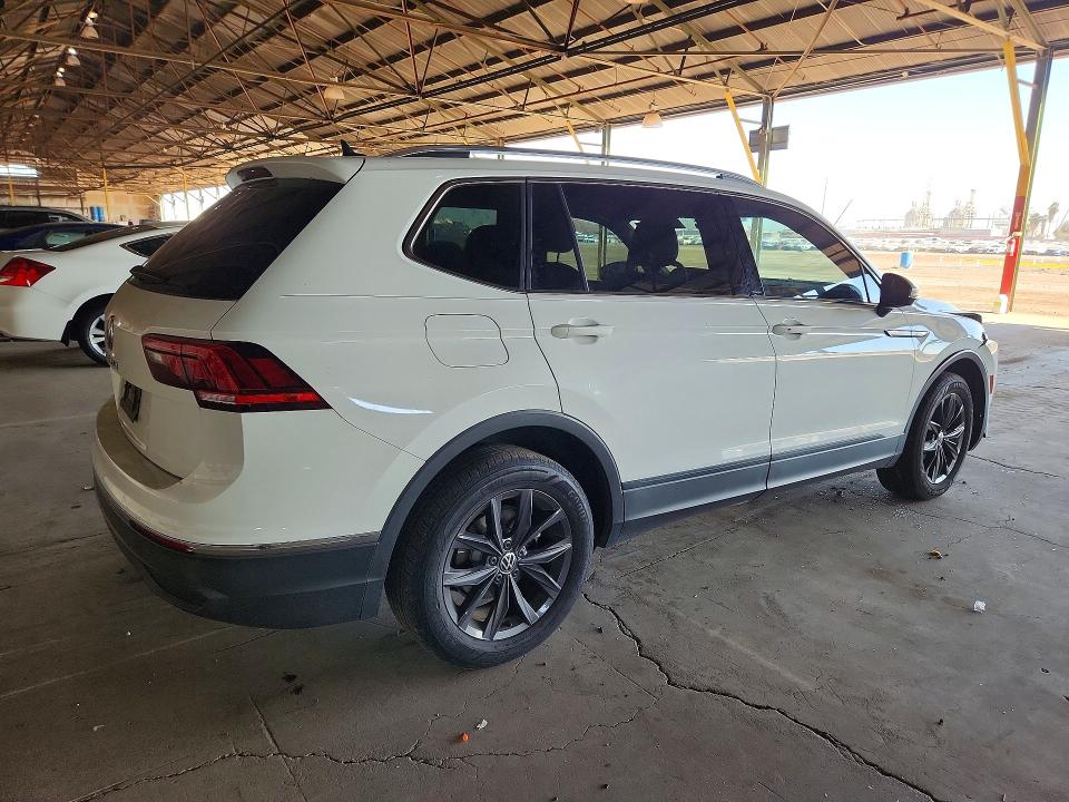Продаж на аукціоні авто 2022 Volkswagen Tiguan, vin: 3VV3B7AX3NM080394, номер лоту: 76034265