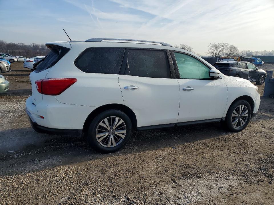 78554945 :رقم المزاد ، 5N1DR2MN3HC616211 vin ، 2017 Nissan Pathfinder مزاد بيع