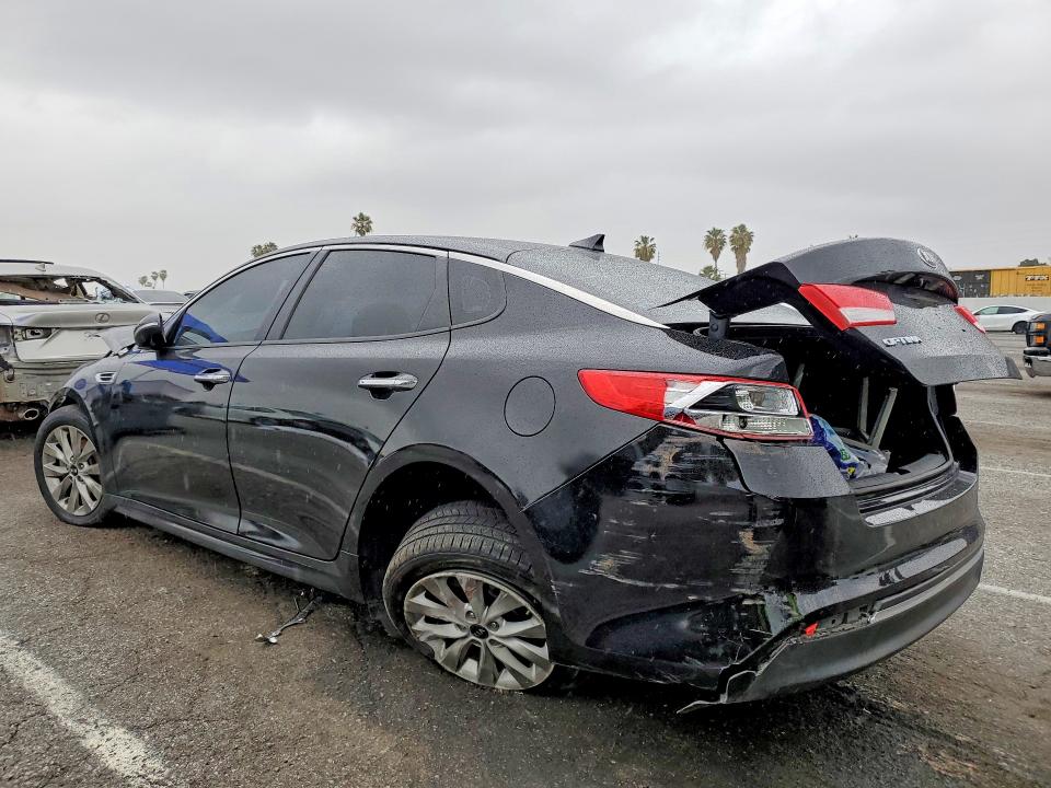 Aukcja sprzedaży 2018 Kia Optima, vin: 5XXGT4L38JG252372, numer aukcji: 77595005