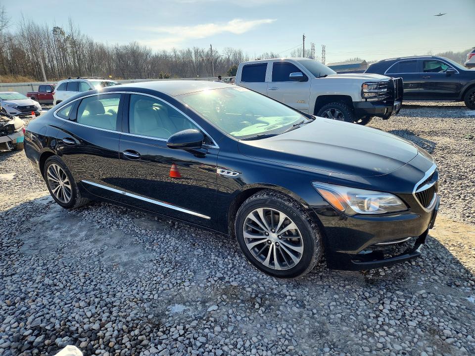 74654875 :رقم المزاد ، 1G4ZR5SS5HU211171 vin ، 2017 Buick Lacrosse مزاد بيع