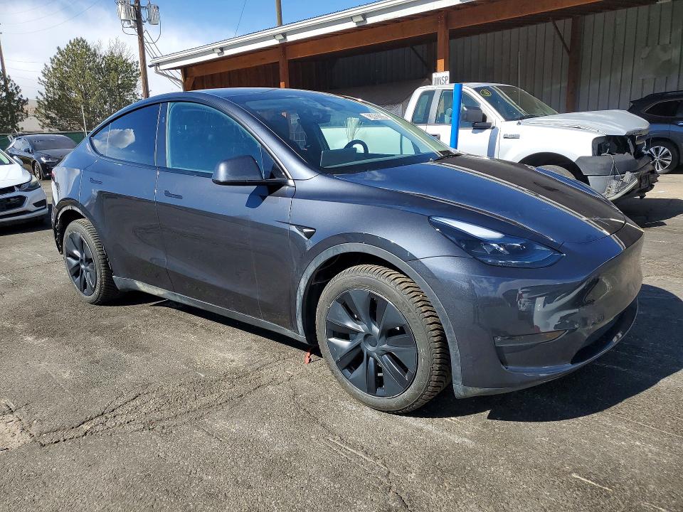 78376035 :رقم المزاد ، 7SAYGDEE6SA356161 vin ، 2025 Tesla Model Y مزاد بيع