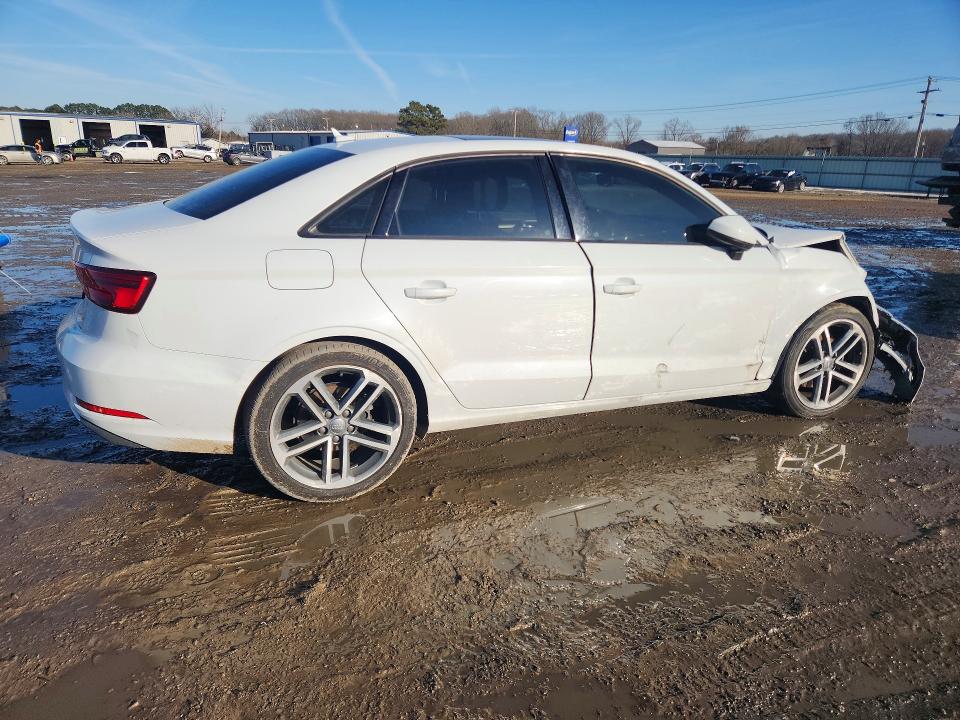 Aukcja sprzedaży 2018 Audi A3, vin: WAUAUGFF1J1033840, numer aukcji: 74552805