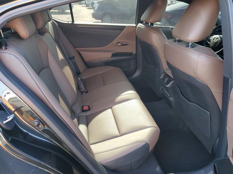 77729855 :رقم المزاد ، 58ADA1C12SU057535 vin ، 2025 Lexus Es مزاد بيع
