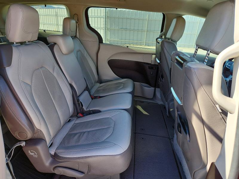 2018 Chrysler Pacifica მანქანა იყიდება აუქციონზე, vin: 2C4RC1EG8JR111591, აუქციონის ნომერი: 79233935