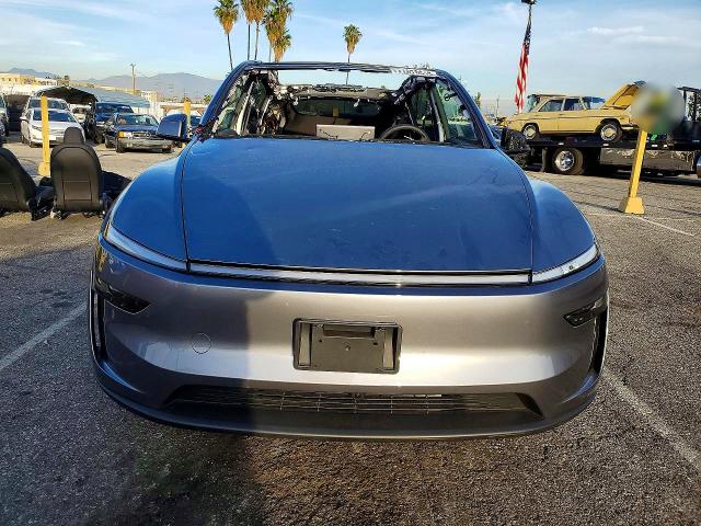 77878615 :رقم المزاد ، 7SAYGDEE8TF329581 vin ، 2026 Tesla Model Y مزاد بيع
