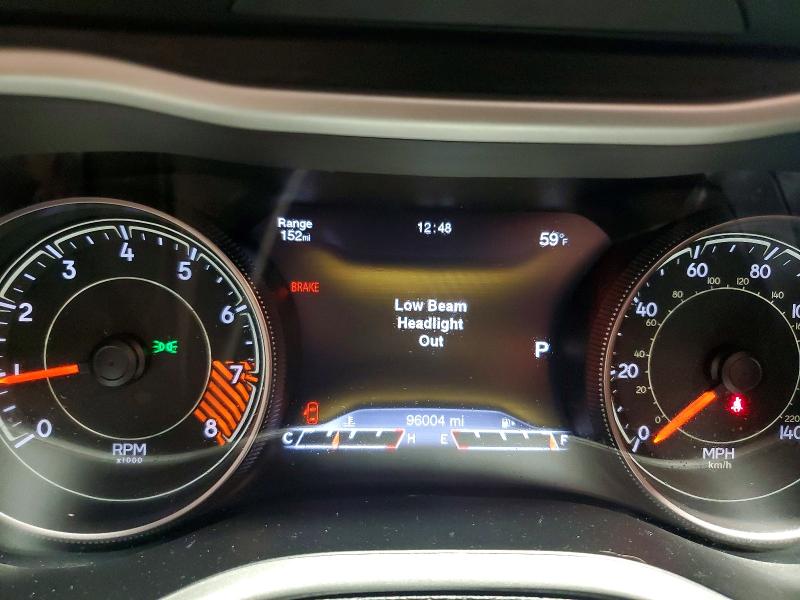 77765385 :رقم المزاد ، 1C4PJMBS8FW588012 vin ، 2015 Jeep Cherokee مزاد بيع