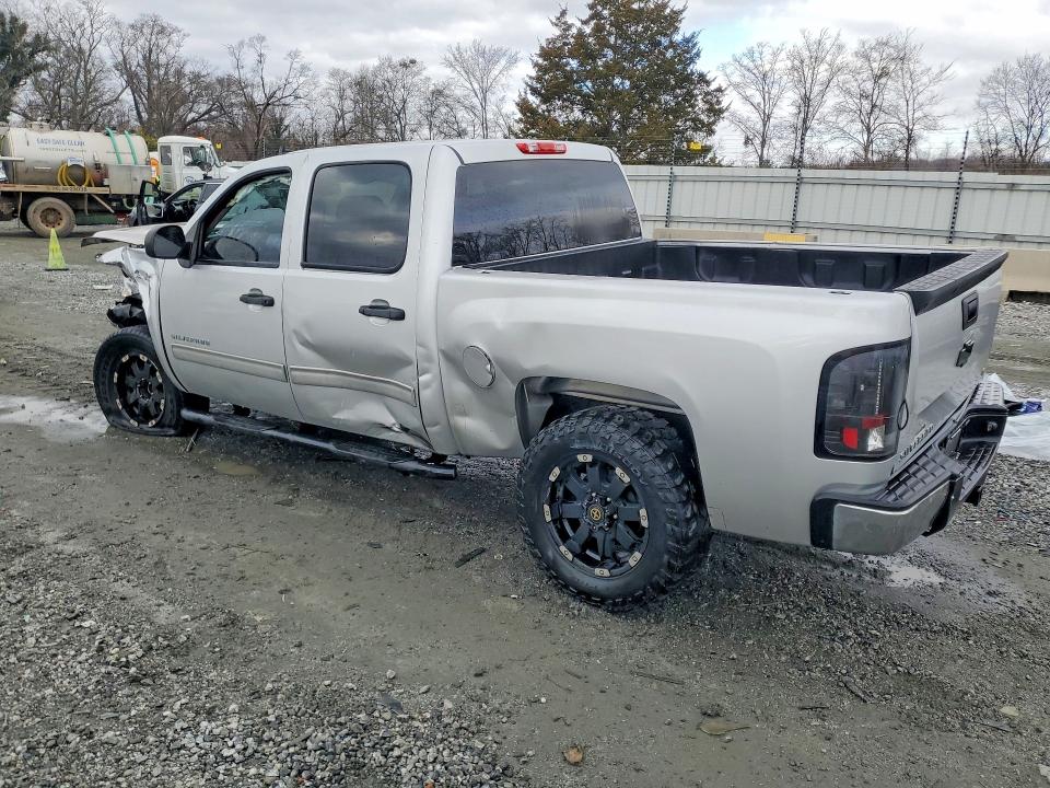 77895445 :رقم المزاد ، 3GCPCSEA0DG113306 vin ، 2013 Chevrolet Silverado مزاد بيع