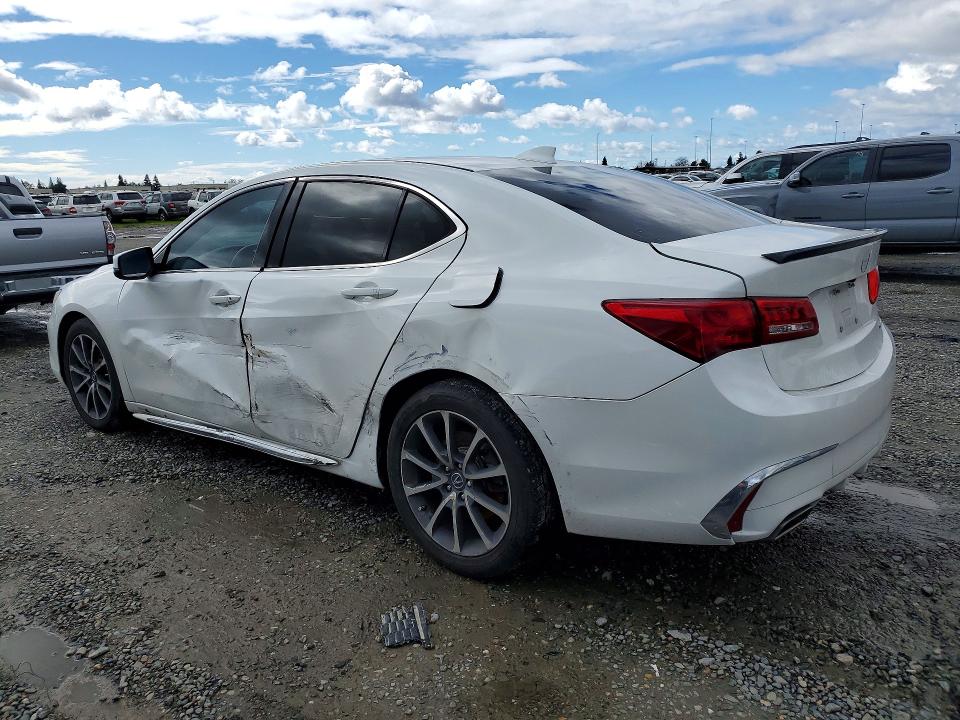 78101735 :رقم المزاد ، 19UUB3F52JA005052 vin ، 2018 Acura Tlx مزاد بيع