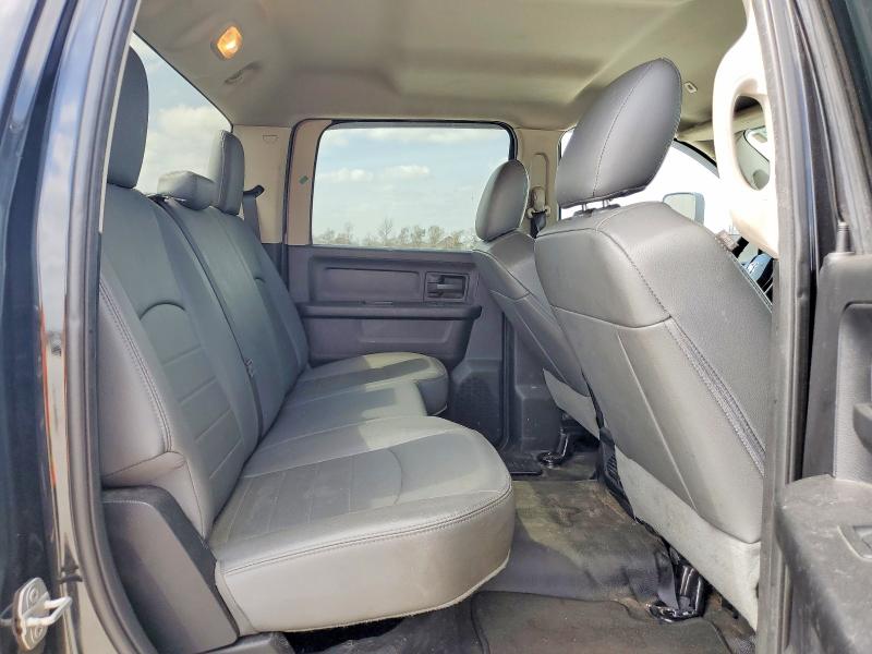 76974805 :رقم المزاد ، 3C63RRGL5JG238955 vin ، 2018 Ram 3500 مزاد بيع