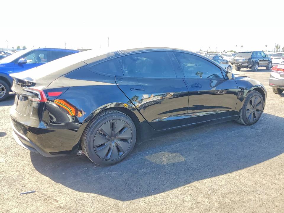 77684815 :رقم المزاد ، 5YJ3E1EA4SF079537 vin ، 2025 Tesla Model 3 مزاد بيع