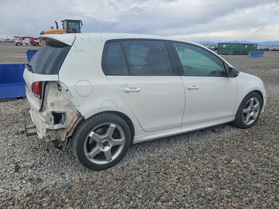 77743995 :رقم المزاد ، WVWPF7AJ4DW072965 vin ، 2013 Volkswagen Golf R مزاد بيع