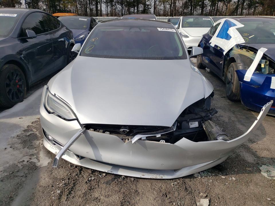 75438415 :رقم المزاد ، 5YJSA1E29GF174179 vin ، 2016 Tesla Model S مزاد بيع
