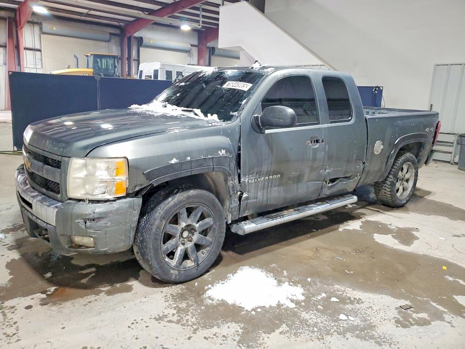 Продажа на аукционе авто 2011 Chevrolet Silverado, vin: 1GCRKSE34BZ208073, номер лота: 76044965