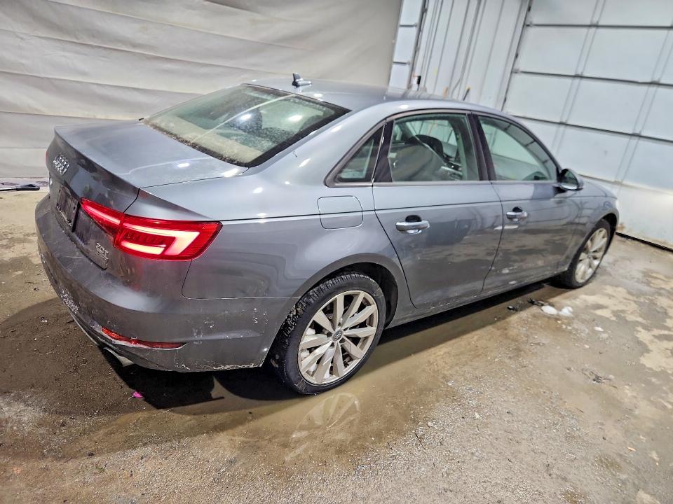 2017 Audi A4 Premium მანქანა იყიდება აუქციონზე, vin: WAUANAF41HN040217, აუქციონის ნომერი: 75697055