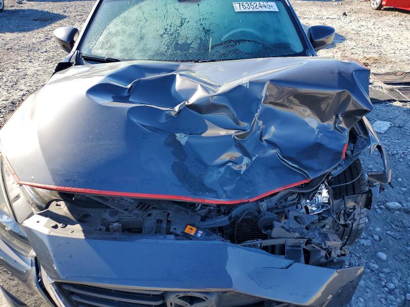 76352445 :رقم المزاد ، 3MZBN1L37JM159647 vin ، 2018 Mazda 3 مزاد بيع