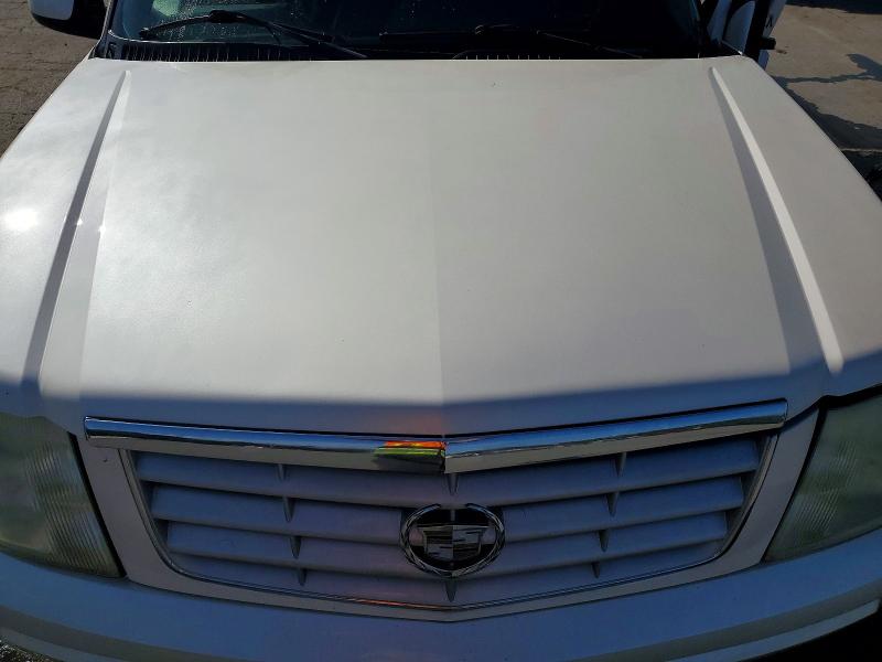 2002 Cadillac Escalade მანქანა იყიდება აუქციონზე, vin: 1GYEC63T72R255176, აუქციონის ნომერი: 76570455