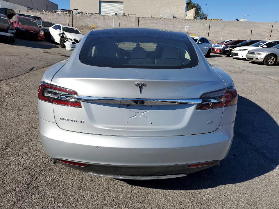 Aukcja sprzedaży 2014 Tesla Model S, vin: 5YJSA1H11EFP56700, numer aukcji: 75414105