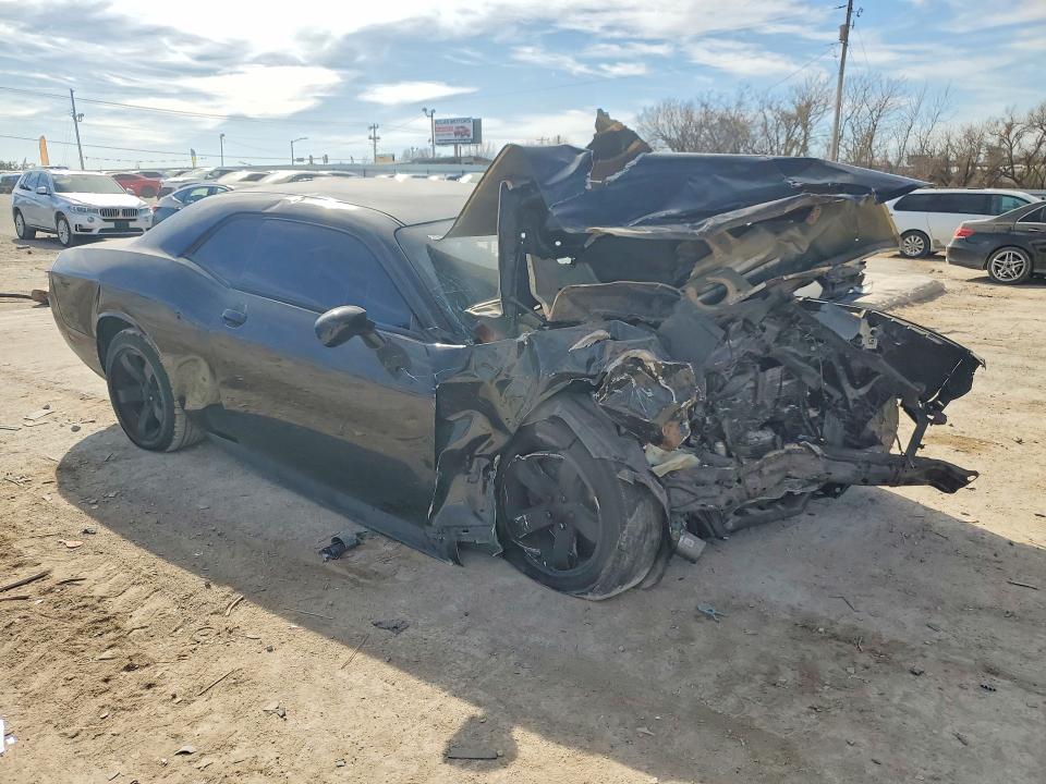 77229085 :رقم المزاد ، 2C3CDYAGXDH562263 vin ، 2013 Dodge Challenger مزاد بيع