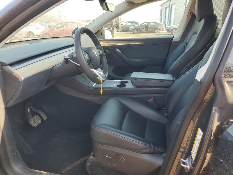 77182085 :رقم المزاد ، 7SAYGDEE3NA016681 vin ، 2022 Tesla Model Y مزاد بيع