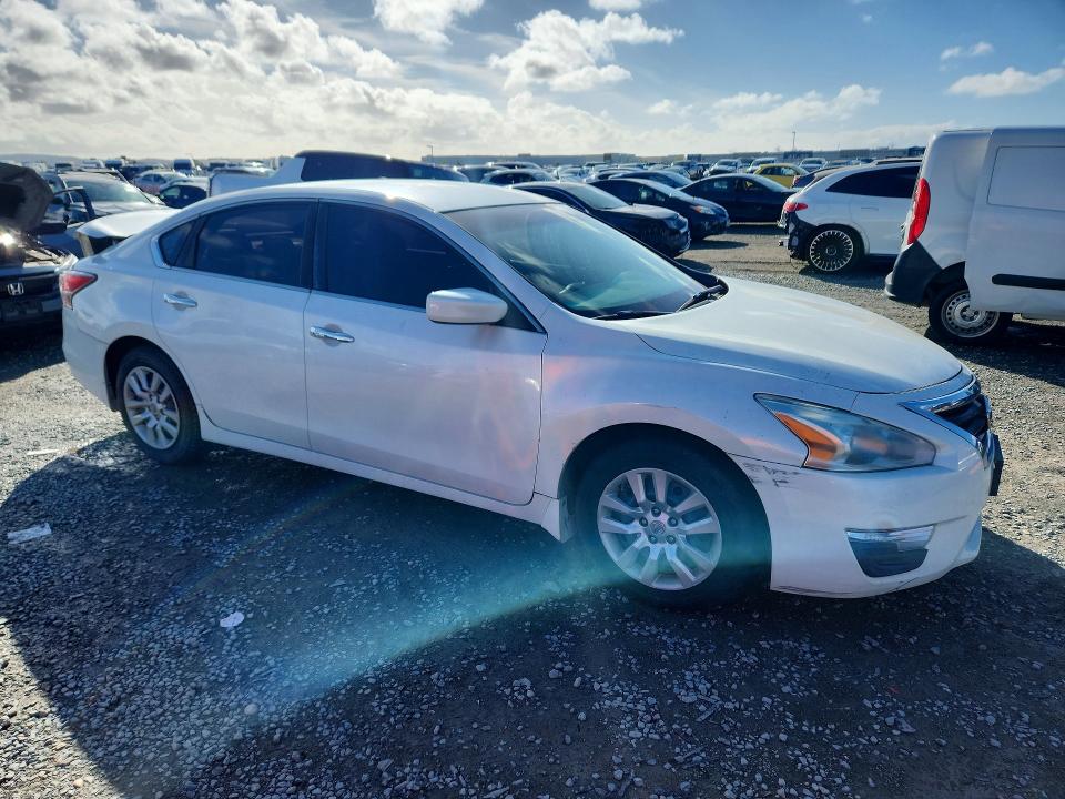 Продаж на аукціоні авто 2015 Nissan Altima, vin: 1N4AL3AP0FC464881, номер лоту: 77991065