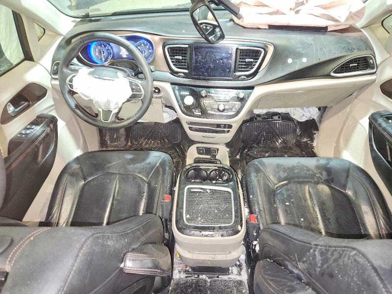 76600925 :رقم المزاد ، 2C4RC1EG5JR292858 vin ، 2018 Chrysler Pacifica مزاد بيع
