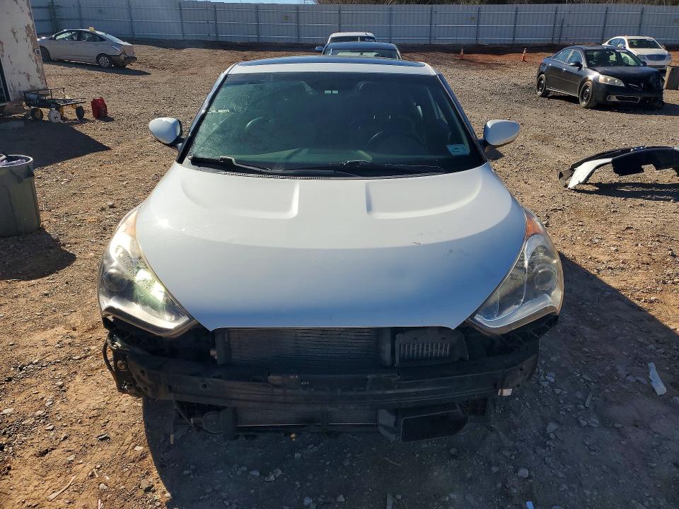 Продажа на аукционе авто 2016 Hyundai Veloster, vin: KMHTC6AE2GU272291, номер лота: 77236145