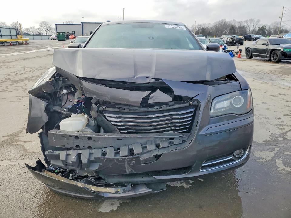 2014 Chrysler 300 მანქანა იყიდება აუქციონზე, vin: 2C3CCAGG0EH383765, აუქციონის ნომერი: 77120725