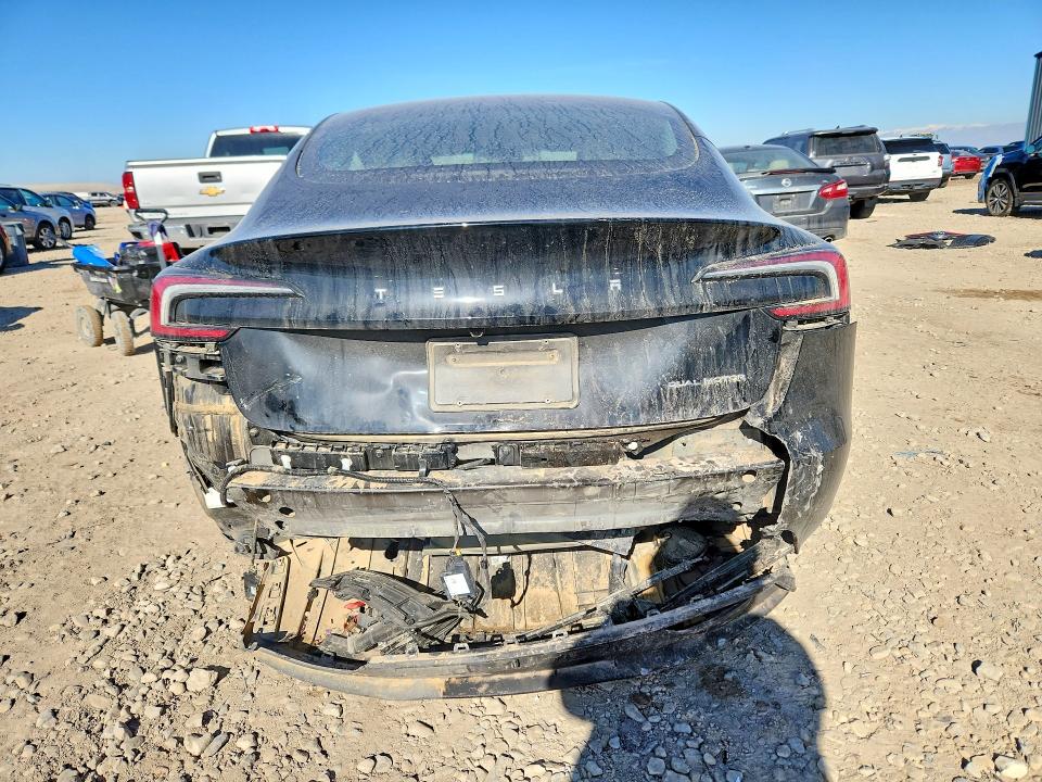 2025 Tesla Model 3 მანქანა იყიდება აუქციონზე, vin: 5YJ3E1EB5SF941186, აუქციონის ნომერი: 75807725