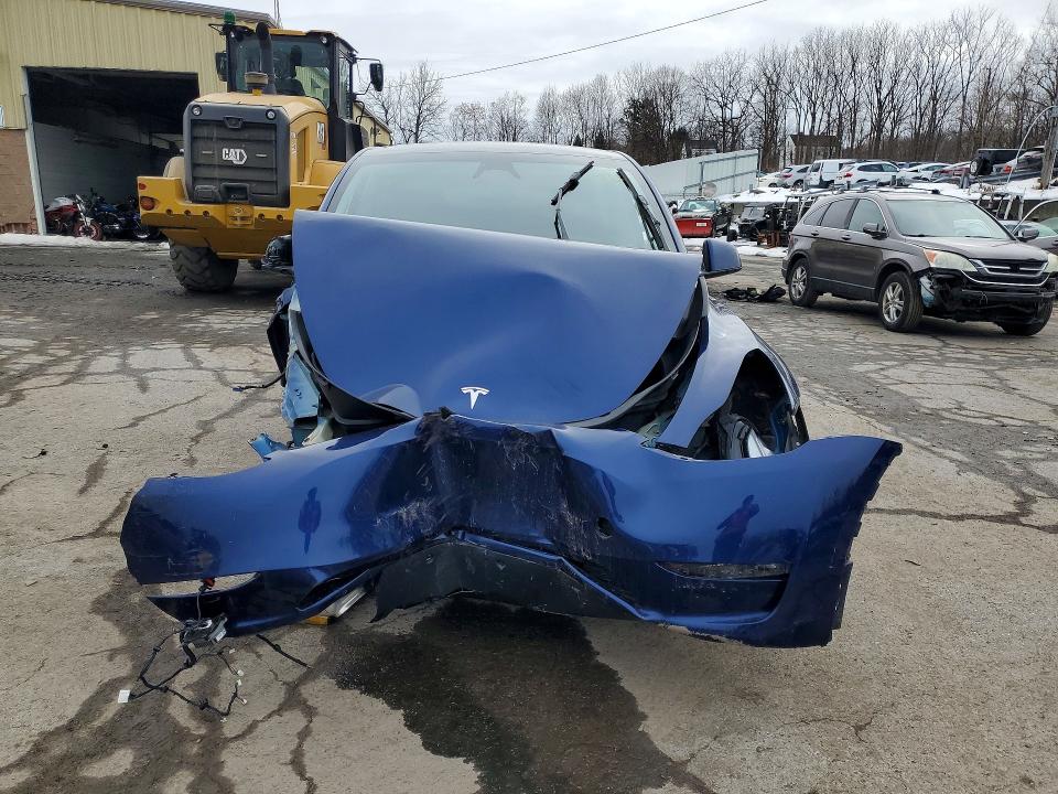 Продажа на аукционе авто 2023 Tesla Model Y, vin: 7SAYGDEE8PF878574, номер лота: 77714435