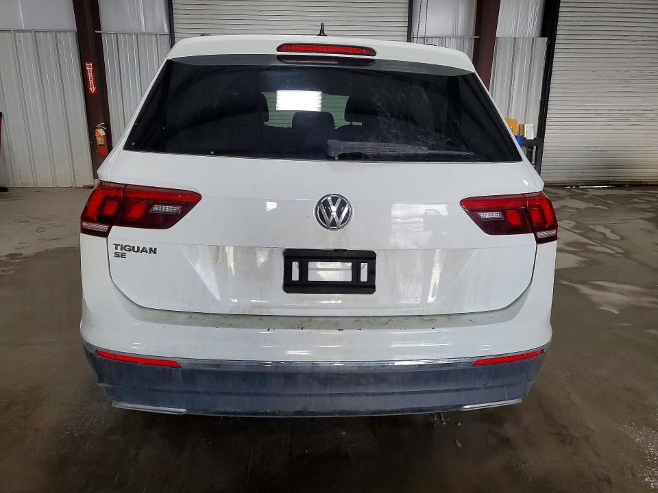 Продаж на аукціоні авто 2021 Volkswagen Tiguan, vin: 3VV3B7AX4MM043272, номер лоту: 78927295