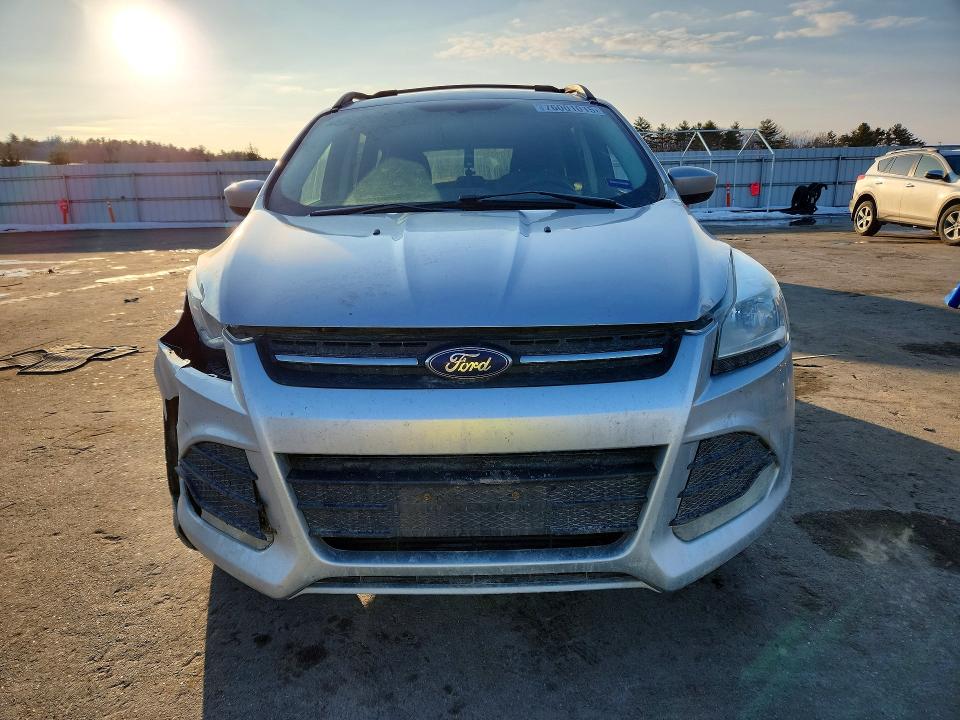 2016 Ford Escape მანქანა იყიდება აუქციონზე, vin: 1FMCU9G96GUC16797, აუქციონის ნომერი: 76001015