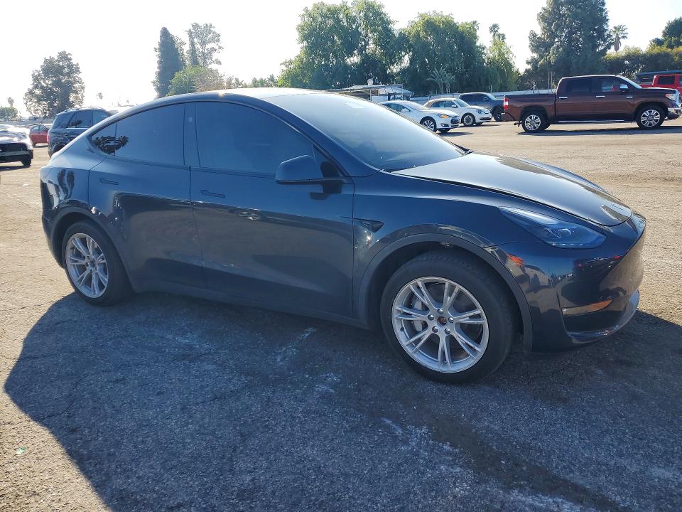 Продаж на аукціоні авто 2024 Tesla Model Y, vin: 7SAYGDEE7RF067870, номер лоту: 78256695