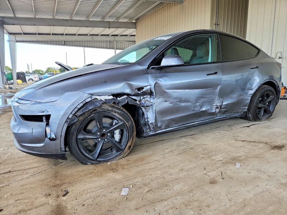 Продажа на аукционе авто 2026 Tesla Model Y, vin: 7SAYGDED3TA453679, номер лота: 76413185