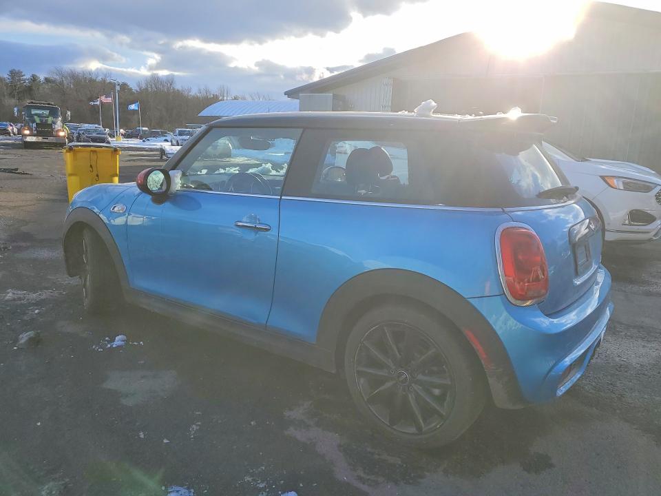 Продаж на аукціоні авто 2018 Mini Cooper, vin: WMWXP7C58J2A47017, номер лоту: 78676095