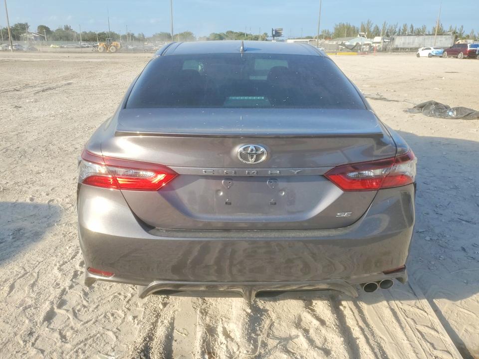 2021 Toyota Camry მანქანა იყიდება აუქციონზე, vin: 4T1G11AKXMU614307, აუქციონის ნომერი: 78411135