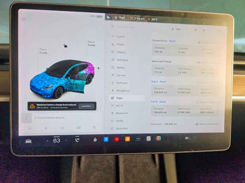 2021 Tesla Model Y მანქანა იყიდება აუქციონზე, vin: 5YJYGAED0MF142744, აუქციონის ნომერი: 77152955