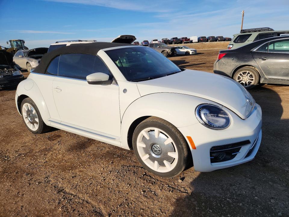 Продажа на аукционе авто 2019 Volkswagen Beetle S, vin: 3VW5DAAT0KM502240, номер лота: 77735675