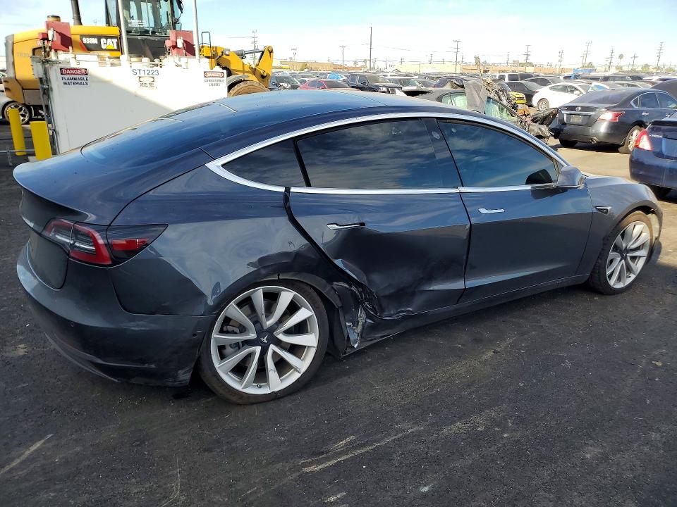Aukcja sprzedaży 2018 Tesla Model 3, vin: 5YJ3E1EA3JF102143, numer aukcji: 79423875
