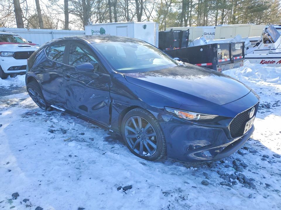 Продажа на аукционе авто 2019 Mazda 3, vin: JM1BPAJM7K1120872, номер лота: 74383405