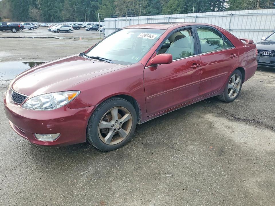 73992365 :رقم المزاد ، 4T1BA32K75U508886 vin ، 2005 Toyota Camry مزاد بيع