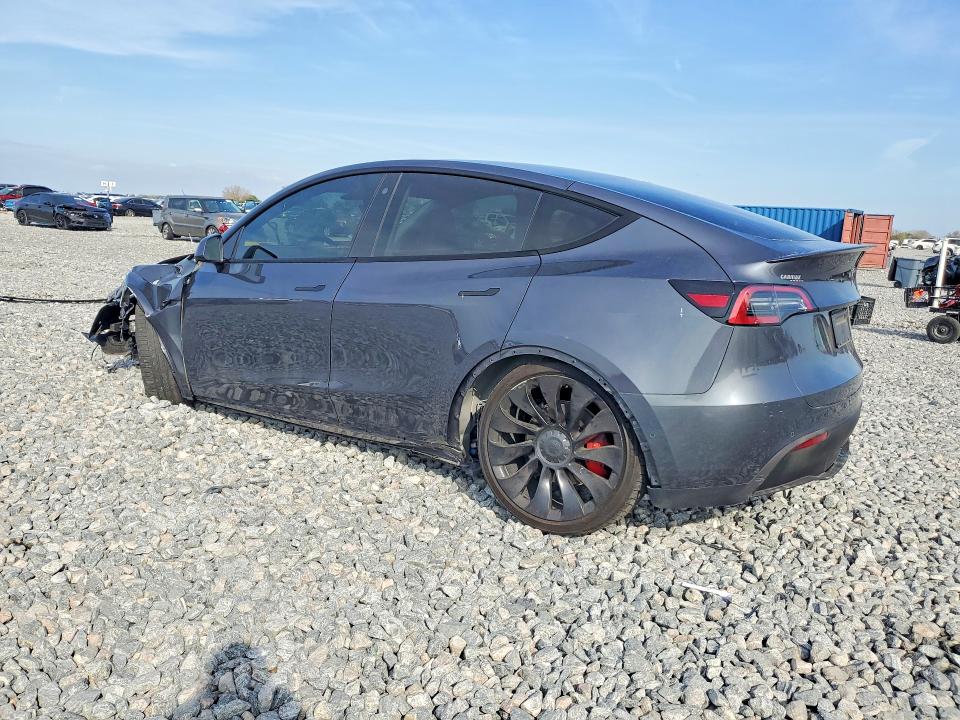76728055 :رقم المزاد ، 7SAYGDEF9NF452012 vin ، 2022 Tesla Model Y مزاد بيع