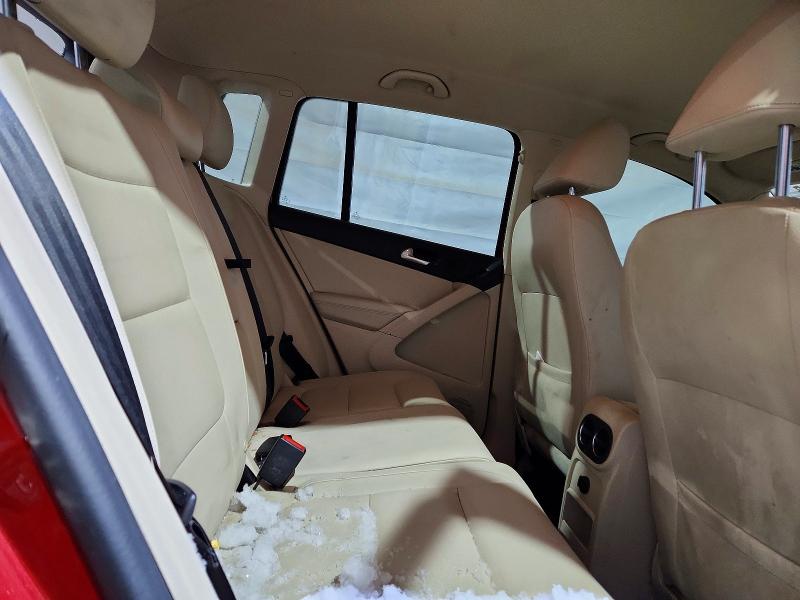 75535475 :رقم المزاد ، WVGBV7AX3GW045712 vin ، 2016 Volkswagen Tiguan مزاد بيع