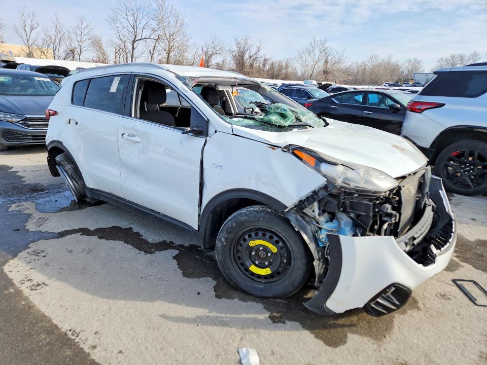 Продажа на аукционе авто 2019 Kia Sportage L, vin: KNDPMCAC1K7541873, номер лота: 75605075