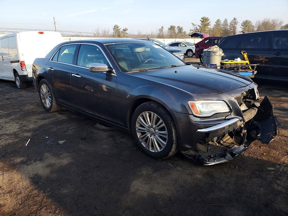 Продажа на аукционе авто 2013 Chrysler 300c, vin: 2C3CCAKTXDH665544, номер лота: 77298395