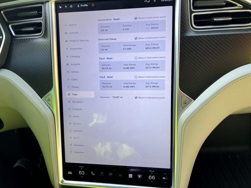 2016 Tesla Model S მანქანა იყიდება აუქციონზე, vin: 5YJSA1E28GF133929, აუქციონის ნომერი: 76120665