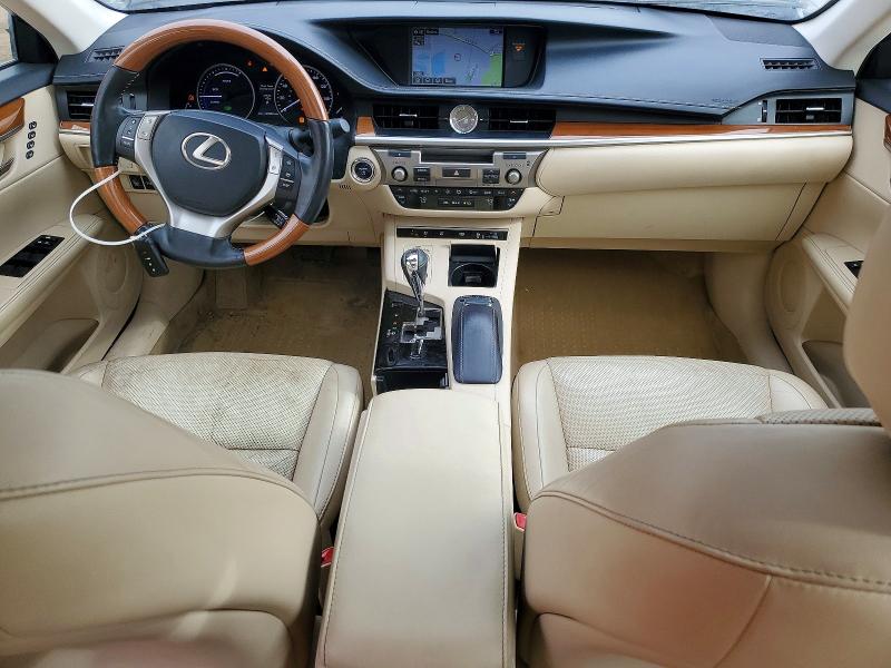 77348345 :رقم المزاد ، JTHBW1GG7F2083521 vin ، 2015 Lexus Es 300h مزاد بيع
