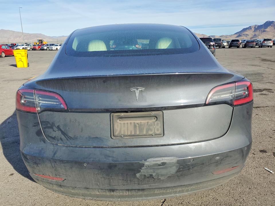 Продажа на аукционе авто 2019 Tesla Model 3, vin: 5YJ3E1EA6KF538082, номер лота: 79299835