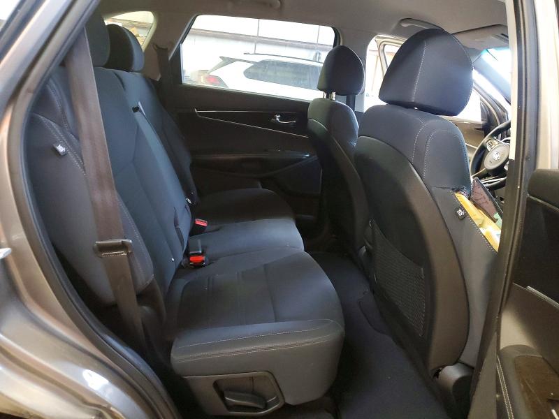 Продажа на аукционе авто 2018 Kia Sorento, vin: 5XYPGDA38JG427870, номер лота: 75629755